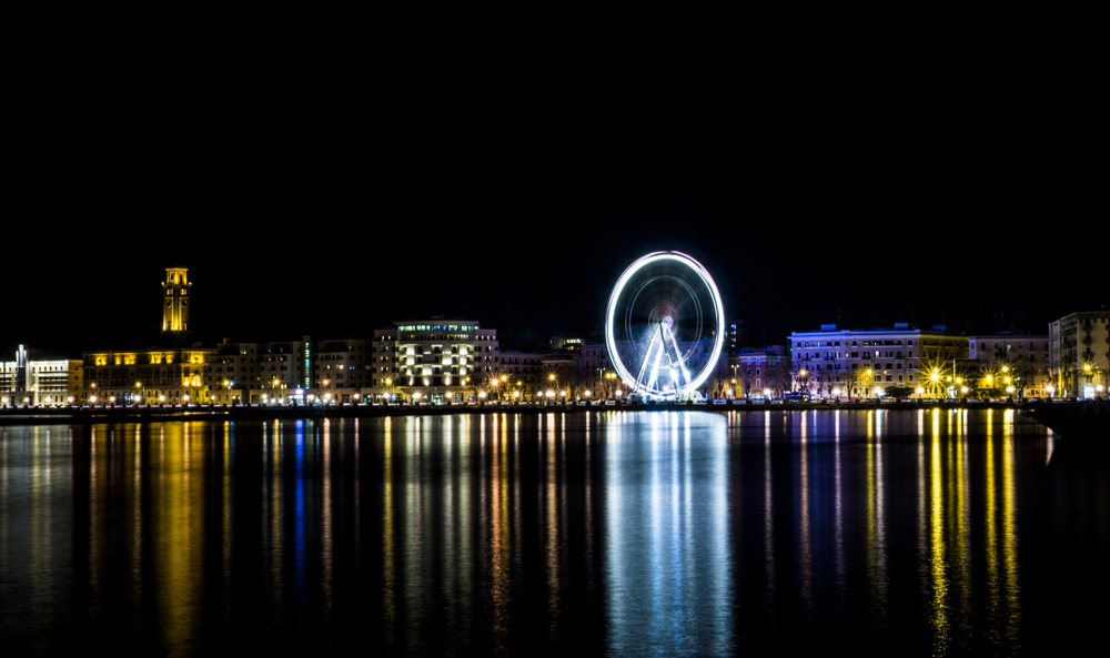 Bari in der Nacht